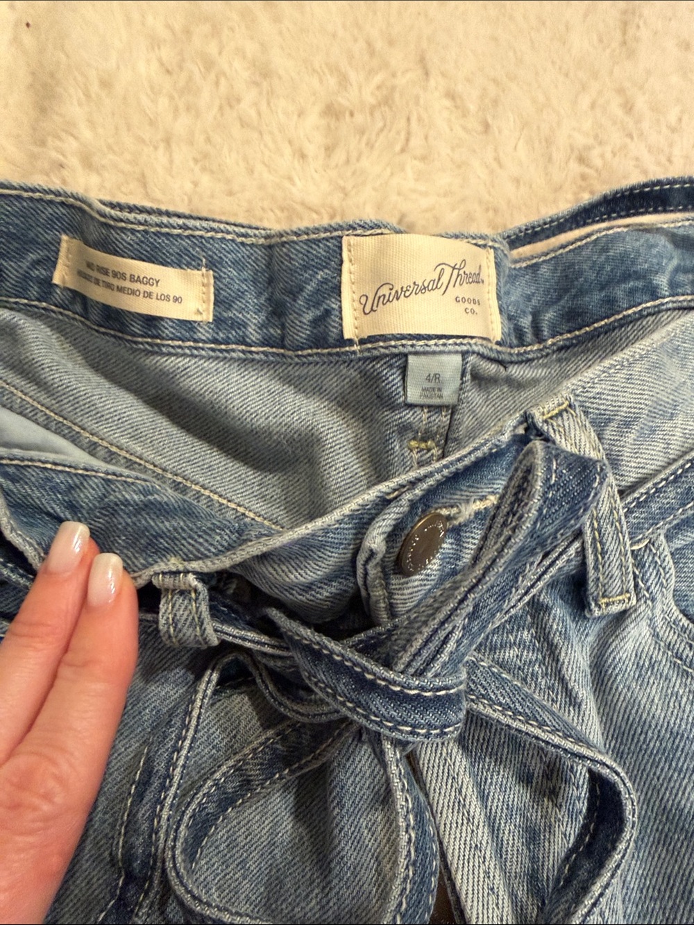 Universal Thread Mid Rise 90s Baggy Jeans Button Fly Tie Belt SIZE 4 - Picture 8 of 8